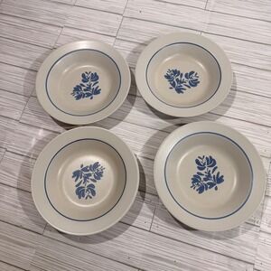 Pfaltzgraff Yorktowne Set of 4 Soup Cereal Bowls Blue Floral Salt Glaze 8.5in